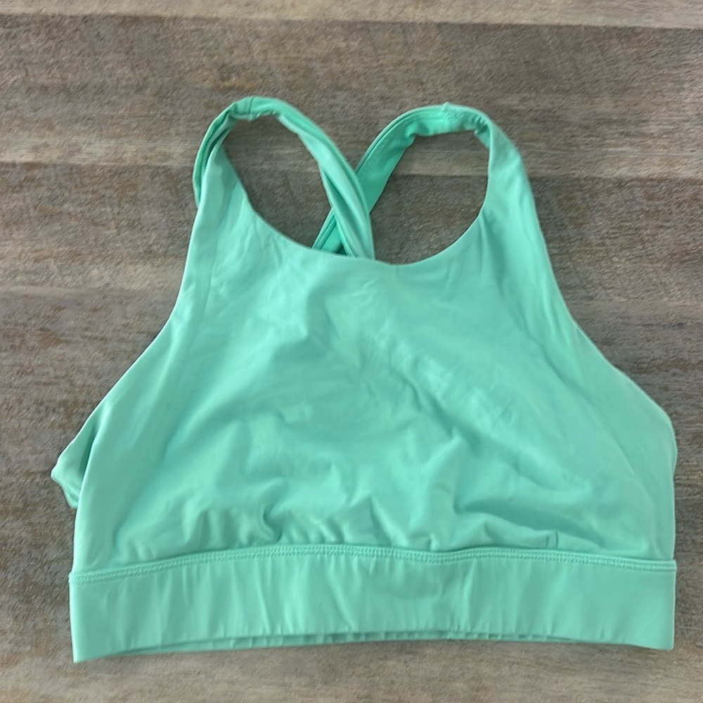 Fabletics top